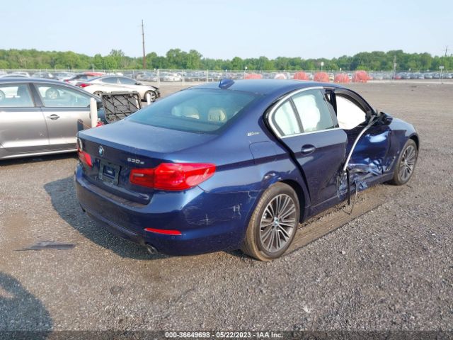 Photo 3 VIN: WBAJB1C59JB374265 - BMW 530E 