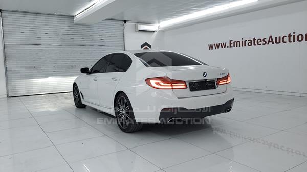 Photo 6 VIN: WBAJB3107HG458875 - BMW 540I 