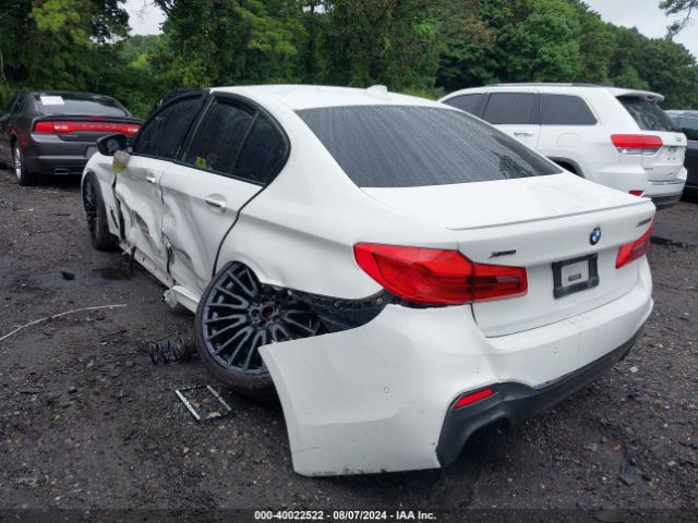 Photo 2 VIN: WBAJB9C50JB035022 - BMW M550I 