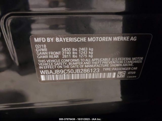 Photo 8 VIN: WBAJB9C50JB286123 - BMW M550I 