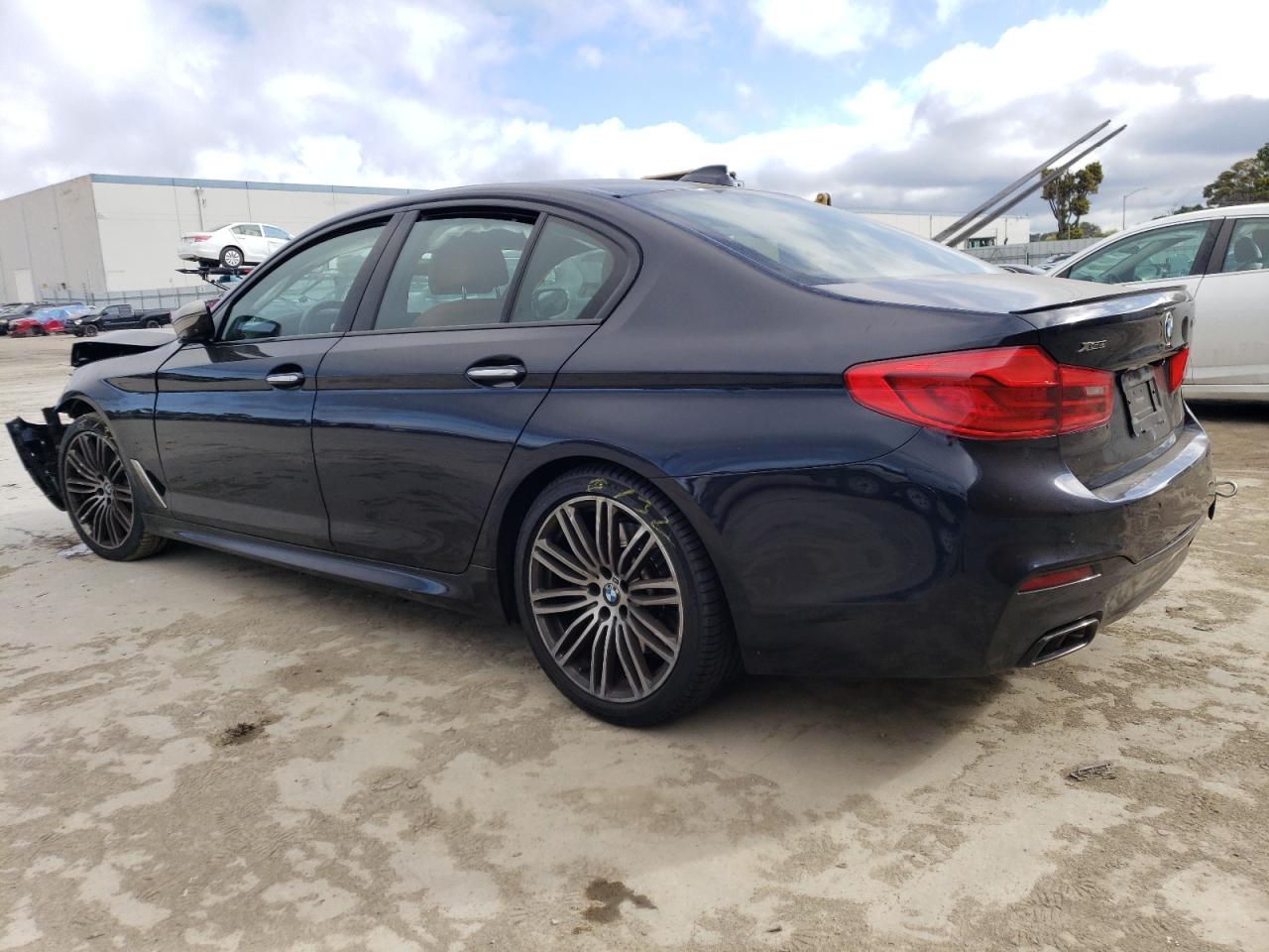 Photo 1 VIN: WBAJB9C53JB049609 - BMW M5 