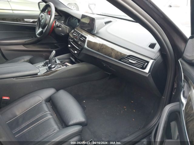 Photo 4 VIN: WBAJB9C54JB035749 - BMW M550I 