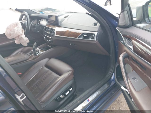 Photo 4 VIN: WBAJB9C54JB286318 - BMW M550I 