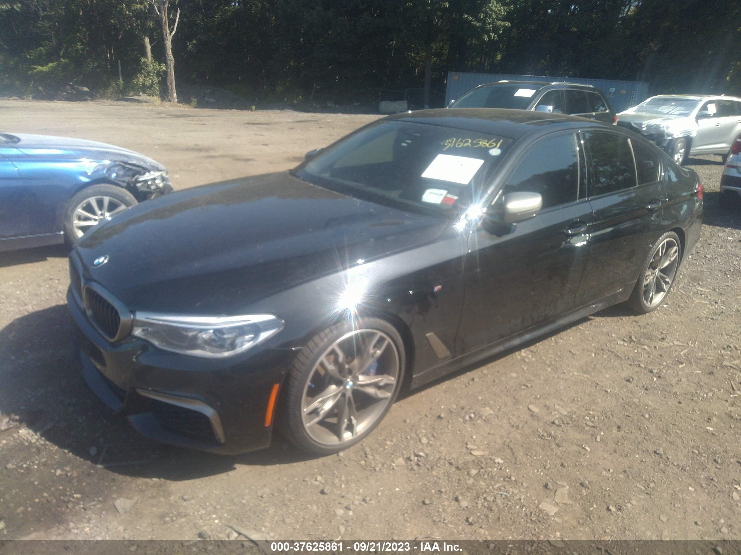 Photo 1 VIN: WBAJB9C56JB287325 - BMW 5ER 