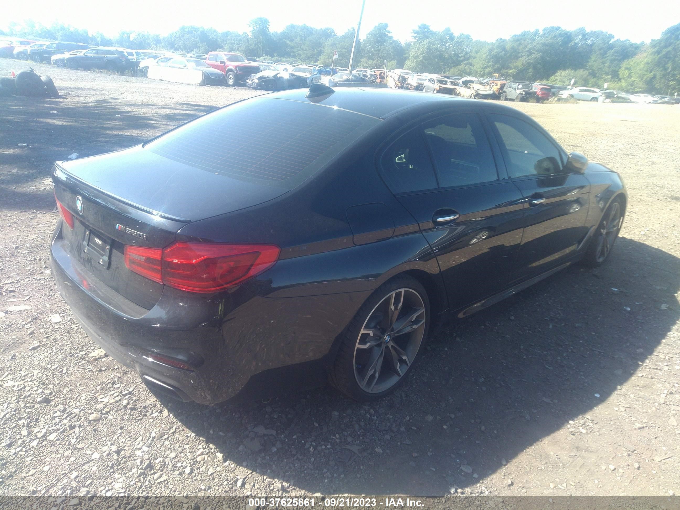 Photo 3 VIN: WBAJB9C56JB287325 - BMW 5ER 