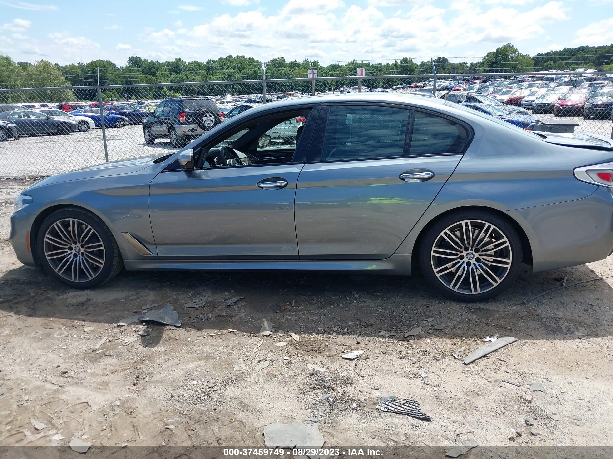 Photo 13 VIN: WBAJB9C57JB036751 - BMW 5 SERIES 