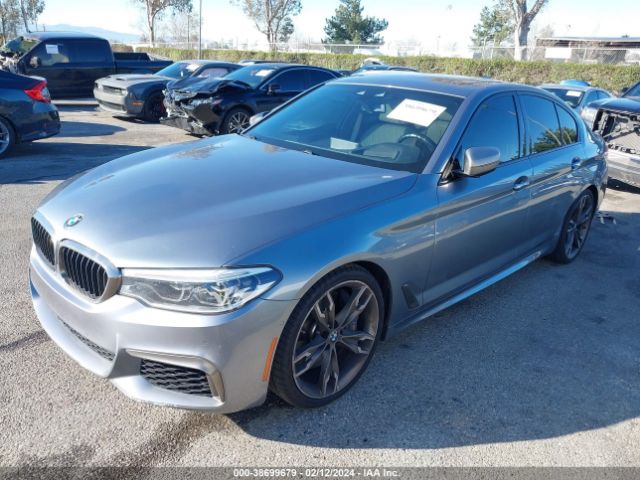 Photo 1 VIN: WBAJB9C57JB049340 - BMW M550I 