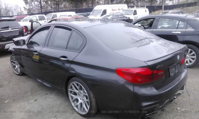 Photo 2 VIN: WBAJB9C57JB050147 - BMW M550XI 