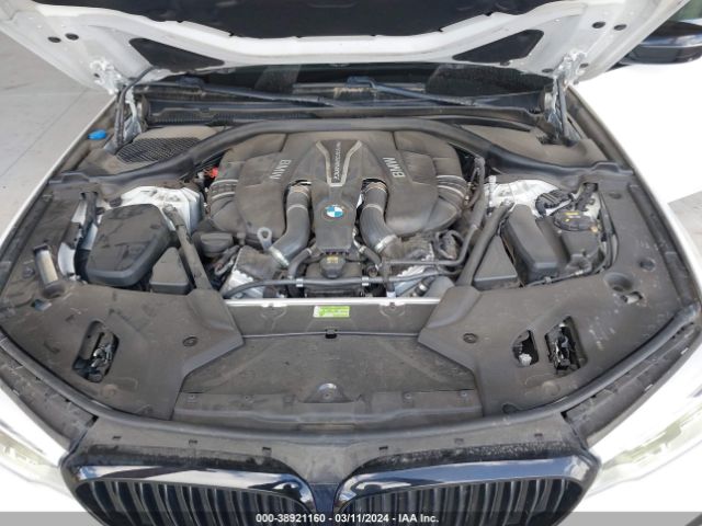 Photo 9 VIN: WBAJB9C57JB286958 - BMW M550I 