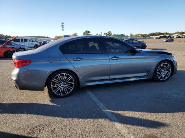 Photo 2 VIN: WBAJB9C59JB036668 - BMW M550XI 