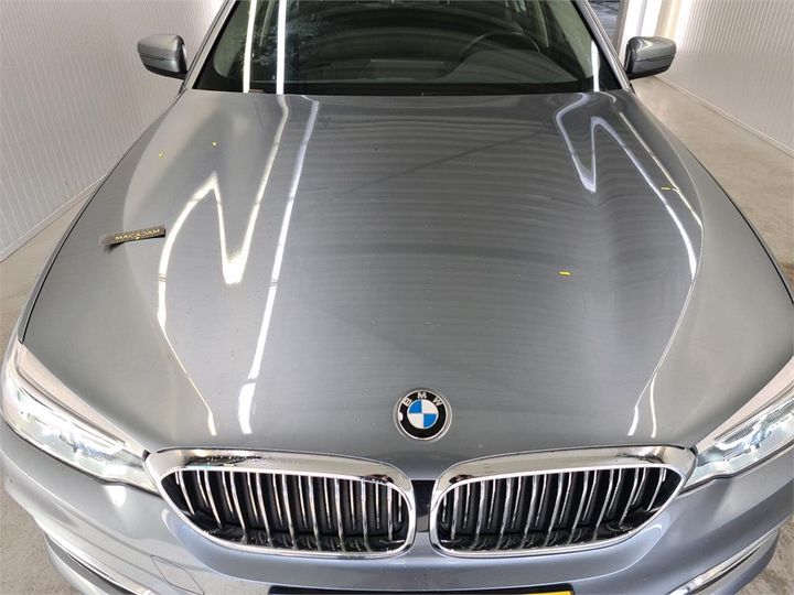 Photo 25 VIN: WBAJC31000B050958 - BMW 520 