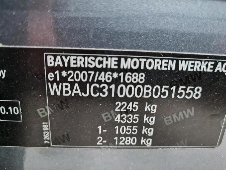 Photo 6 VIN: WBAJC31000B051558 - BMW 5 BERLINE 