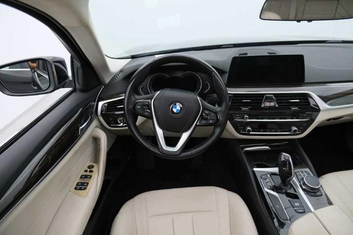 Photo 9 VIN: WBAJC31000G872551 - BMW 5-SERIE &#3916 