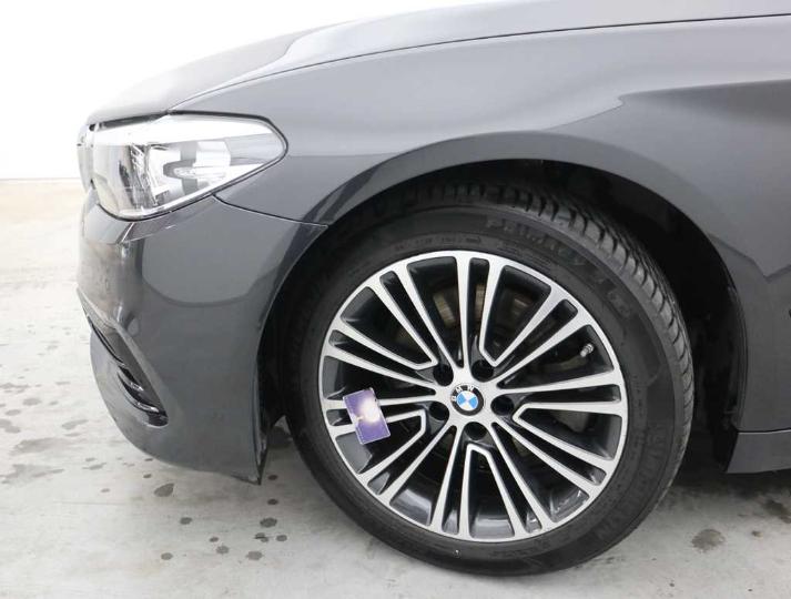 Photo 13 VIN: WBAJC31010G997560 - BMW 5SRIE 17 