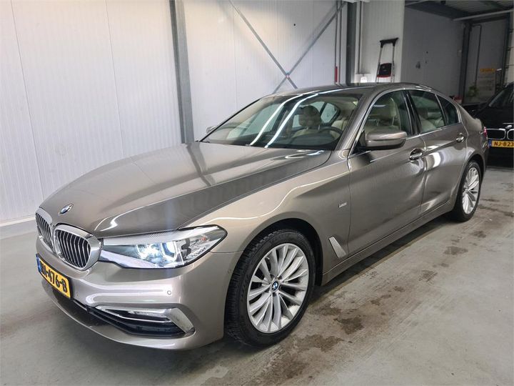 Photo 1 VIN: WBAJC31010WA79476 - BMW 520 