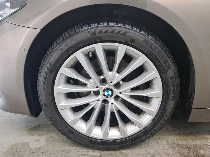 Photo 12 VIN: WBAJC31010WA79476 - BMW 520 