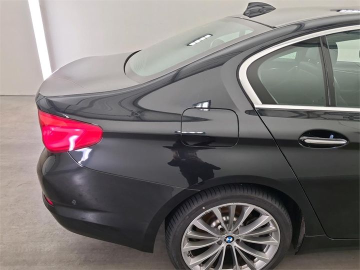 Photo 18 VIN: WBAJC31020G870882 - BMW 5 