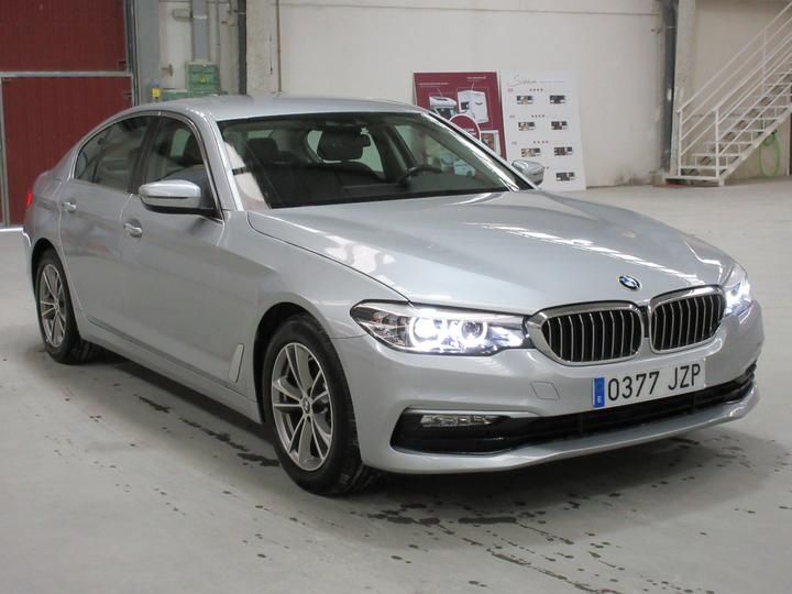 Photo 2 VIN: WBAJC31020G991721 - BMW 520D CITY CAR 