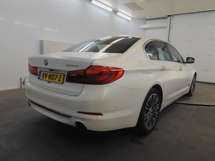 Photo 2 VIN: WBAJC31040B053121 - BMW 5 SERIE SEDAN 