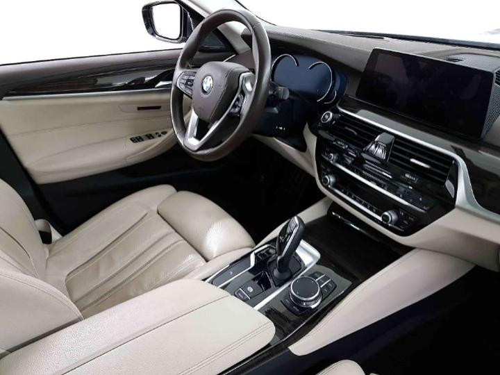 Photo 5 VIN: WBAJC31040G922545 - BMW 5 SERIE SEDAN 