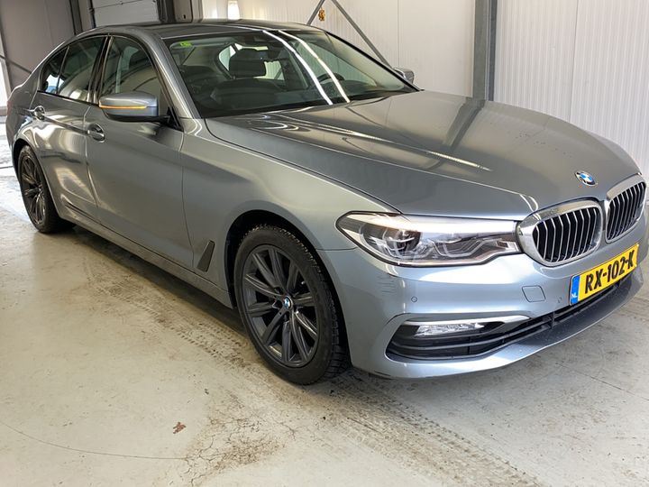 Photo 2 VIN: WBAJC31040WA79911 - BMW 520 