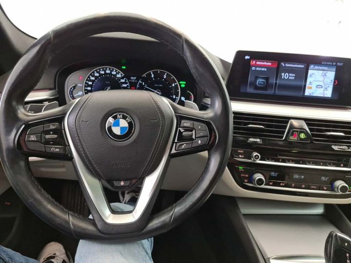 Photo 13 VIN: WBAJC31050WB78897 - BMW 520D 