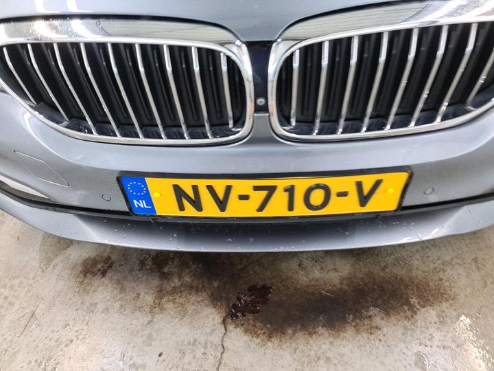 Photo 11 VIN: WBAJC31060G871839 - BMW 520 