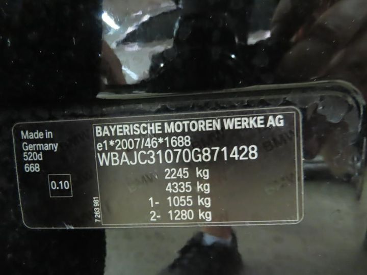 Photo 13 VIN: WBAJC31070G871428 - BMW 5 