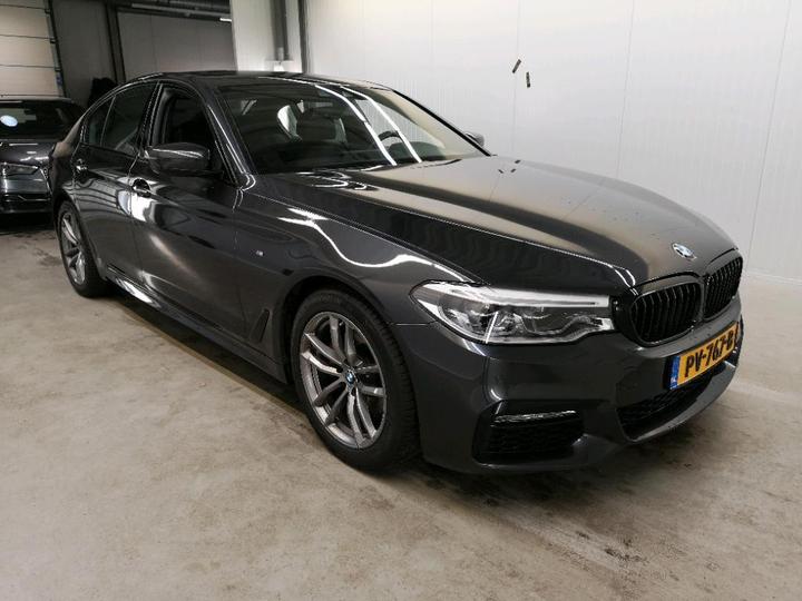 Photo 2 VIN: WBAJC31080G995966 - BMW 520 