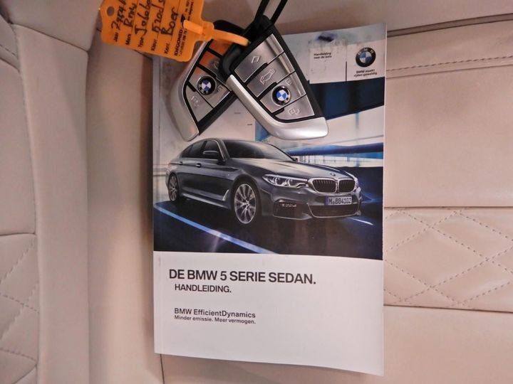 Photo 16 VIN: WBAJC31080WA79281 - BMW 5 SERIE SEDAN 