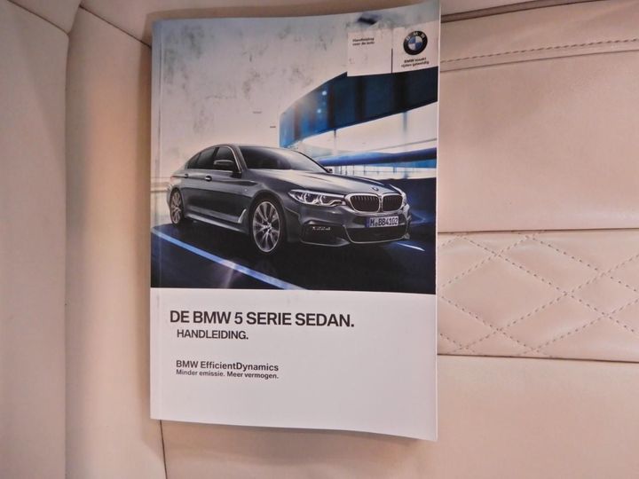 Photo 23 VIN: WBAJC31080WA79281 - BMW 5 SERIE SEDAN 