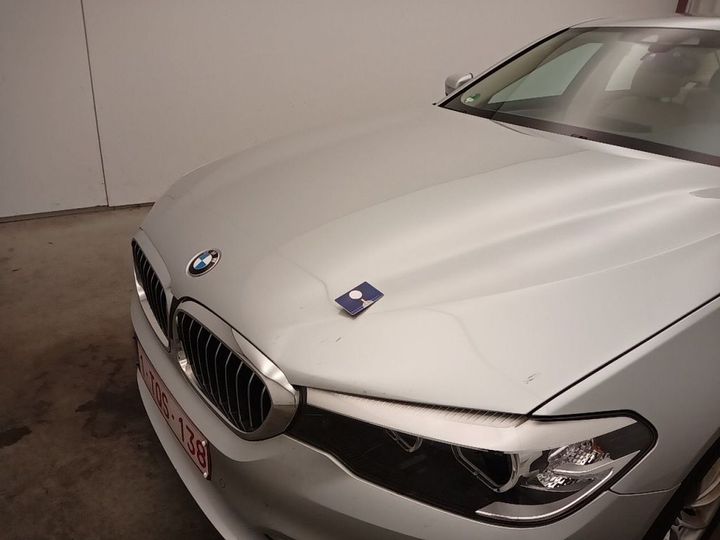 Photo 27 VIN: WBAJC31080WA79734 - BMW 5-SERIE &#3916 