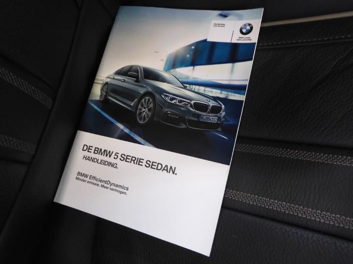 Photo 21 VIN: WBAJC31090B052689 - BMW 5 SERIE SEDAN 