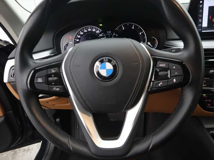 Photo 34 VIN: WBAJC31090G872581 - BMW 5-SERIE &#3916 