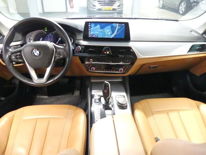 Photo 7 VIN: WBAJC51020WA05592 - BMW 5 - 2017 