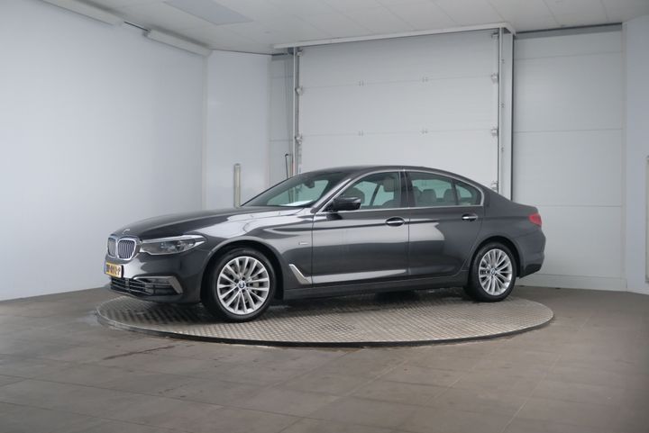 Photo 0 VIN: WBAJC91000G941354 - BMW 5 SERIE SEDAN 