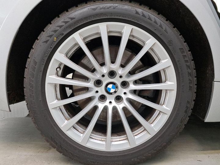 Photo 15 VIN: WBAJC91000G942603 - BMW 530 