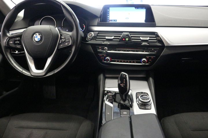 Photo 5 VIN: WBAJC91030G942613 - BMW 5ER 