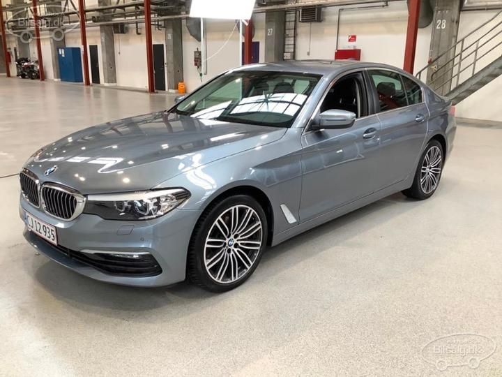 Photo 1 VIN: WBAJC9104KB280816 - BMW 5 SERIES SALOON 