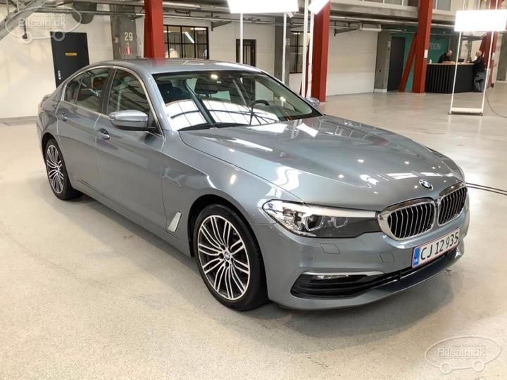 Photo 3 VIN: WBAJC9104KB280816 - BMW 5 SERIES SALOON 