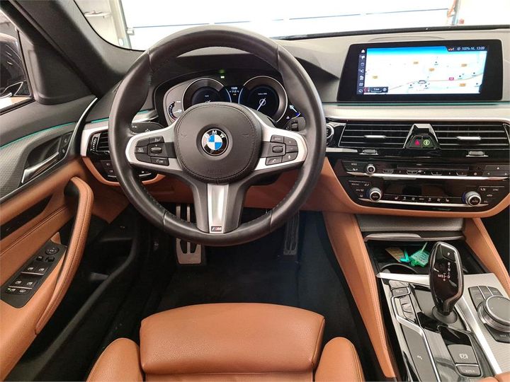 Photo 26 VIN: WBAJC910X0G471284 - BMW 5 