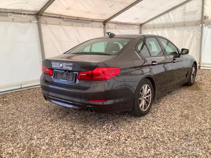 Photo 16 VIN: WBAJC910XJB279801 - BMW 5 SERIES SALOON 