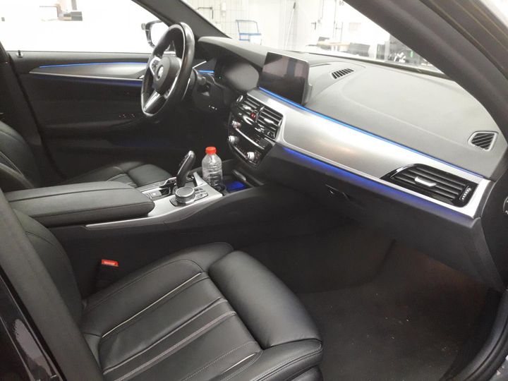 Photo 3 VIN: WBAJD11040CE07024 - BMW 530D 