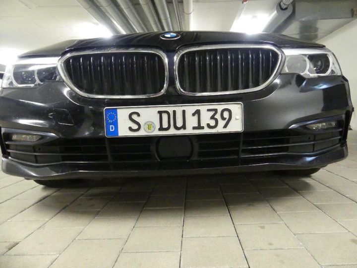 Photo 13 VIN: WBAJD11050B198556 - BMW 530D 