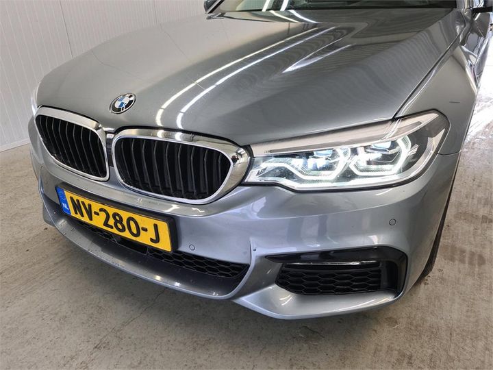 Photo 39 VIN: WBAJD11060G879831 - BMW 530 