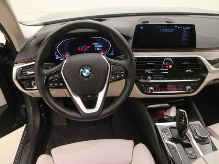 Photo 15 VIN: WBAJD11080CD19058 - BMW BMW 5 SERIES 