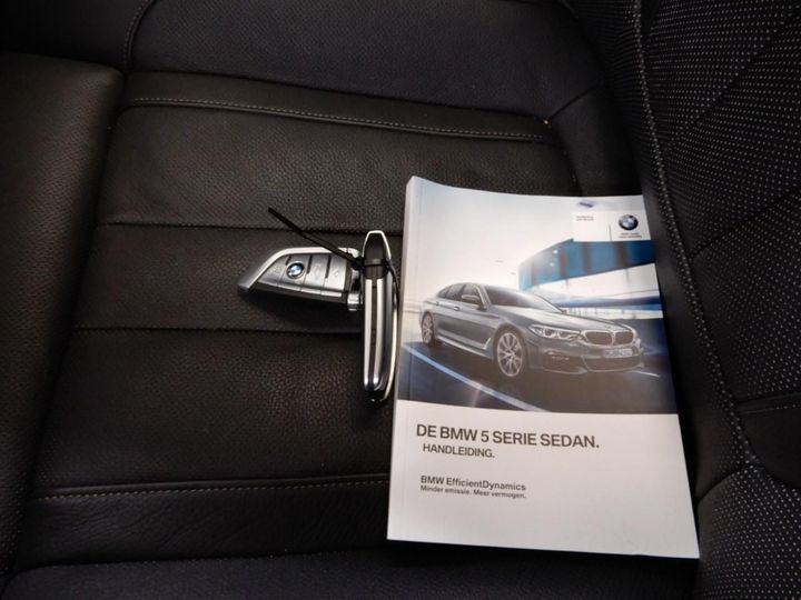 Photo 15 VIN: WBAJD11090G879953 - BMW 5 SERIE SEDAN 