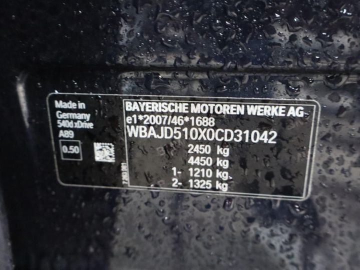 Photo 11 VIN: WBAJD510X0CD31042 - BMW 540D 