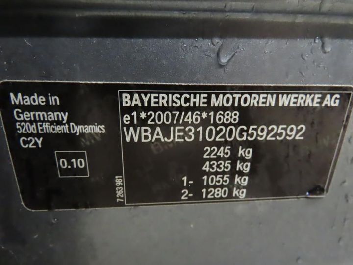 Photo 13 VIN: WBAJE31020G592592 - BMW 5 