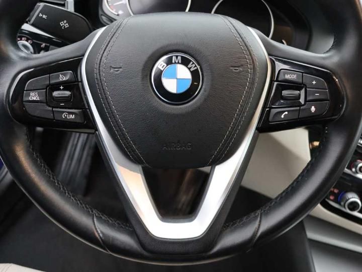 Photo 23 VIN: WBAJE31030G592214 - BMW 5-SERIE &#3916 